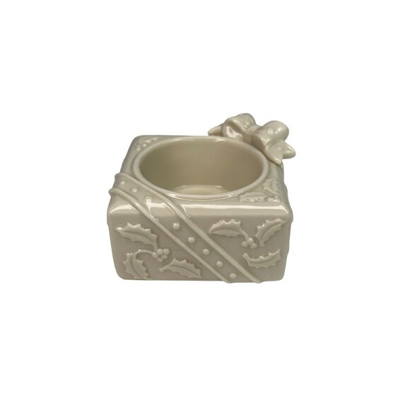Lenox Holiday Gift Box Ceramic Candle Holder White With Holly & Bow Design - Picture 3 of 8